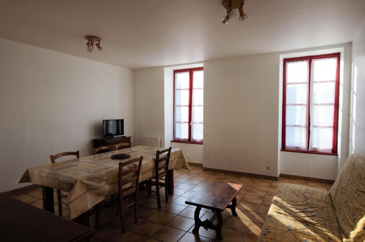 Gîte communal 148 Sainpuits Extérieur photo